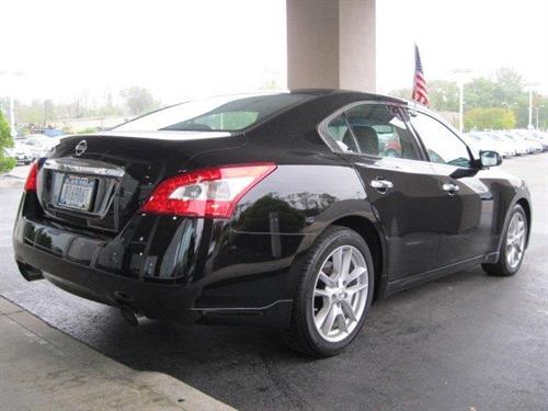 Nissan Maxima XR Other