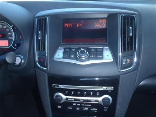 Nissan Maxima 2010 photo 5