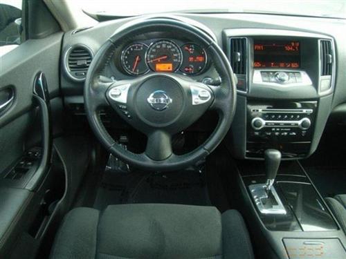 Nissan Maxima 2010 photo 3