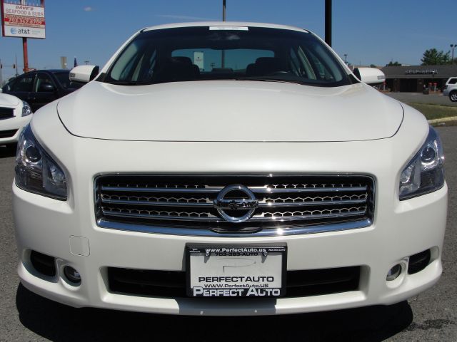 Nissan Maxima 2010 photo 3