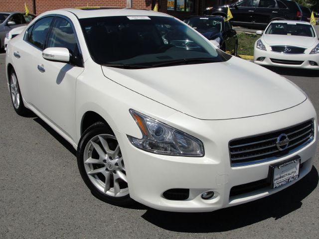 Nissan Maxima 2010 photo 4