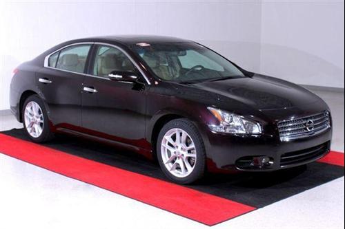 Nissan Maxima XR Other
