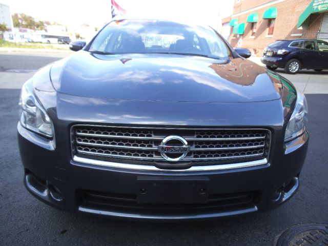 Nissan Maxima 2010 photo 4