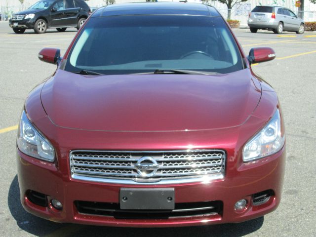 Nissan Maxima Sport Utilityl 4x4 SUV Sedan
