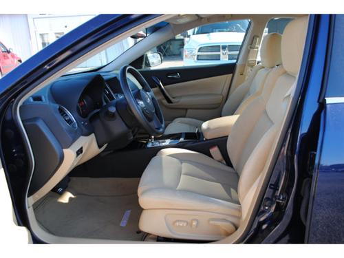 Nissan Maxima 2010 photo 2