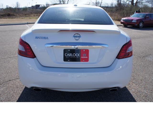Nissan Maxima 2011 photo 3