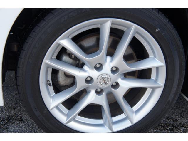 Nissan Maxima 2011 photo 1