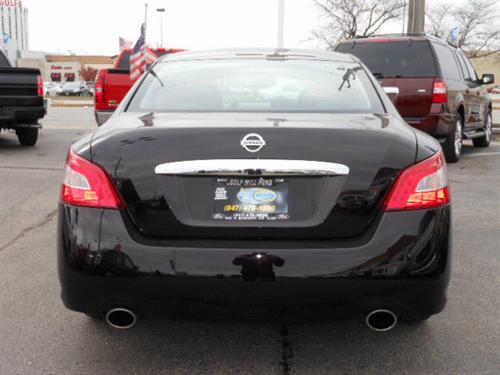 Nissan Maxima 2011 photo 3