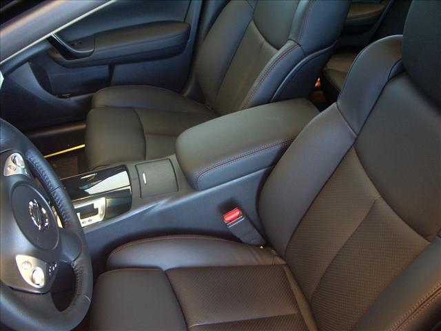 Nissan Maxima 2011 photo 5