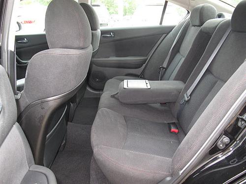 Nissan Maxima 2011 photo 1