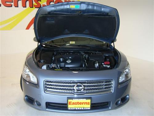 Nissan Maxima 2011 photo 3