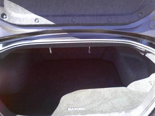 Nissan Maxima 2011 photo 1