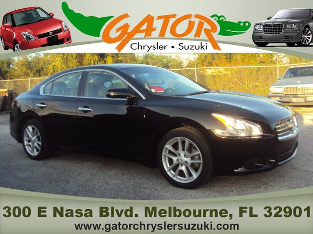 Nissan Maxima XR Sedan