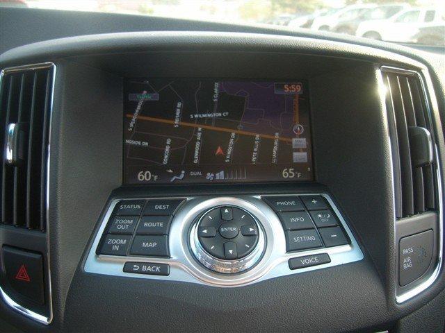Nissan Maxima 2011 photo 5