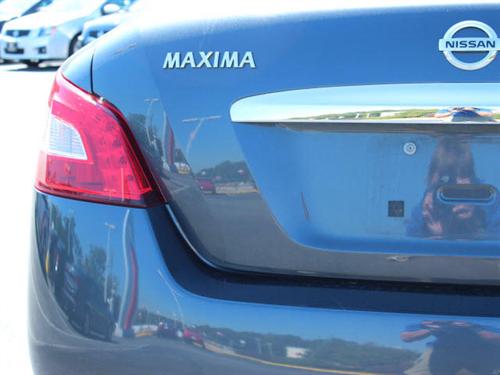 Nissan Maxima XR Other