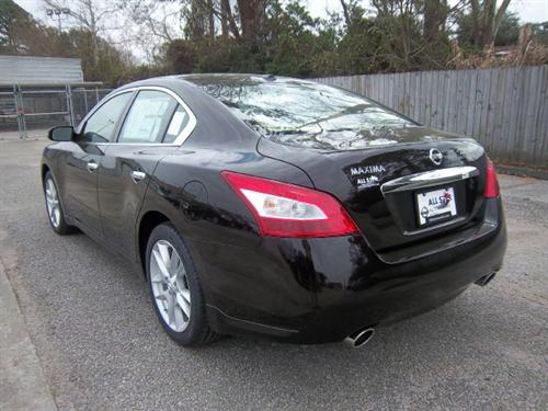 Nissan Maxima 2011 photo 4