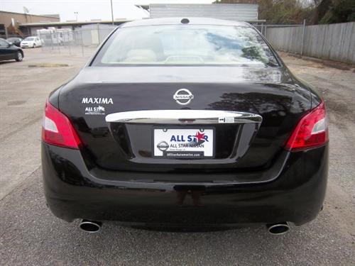 Nissan Maxima 2011 photo 5