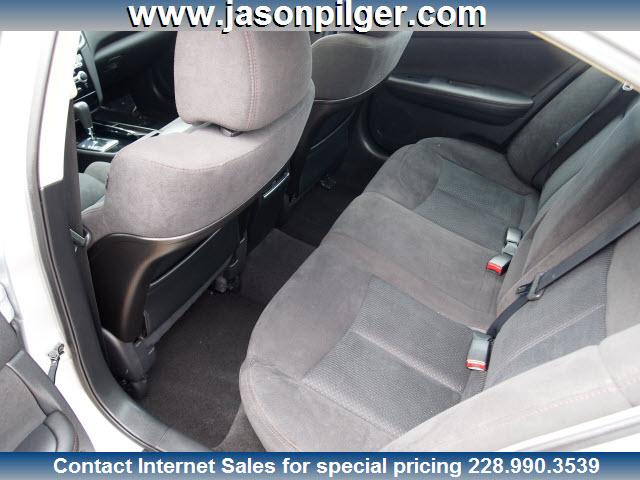 Nissan Maxima 2011 photo 5