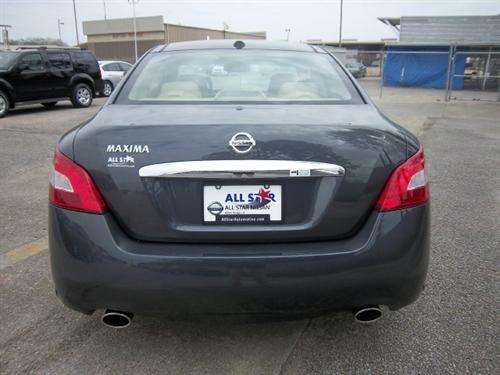 Nissan Maxima 2011 photo 5