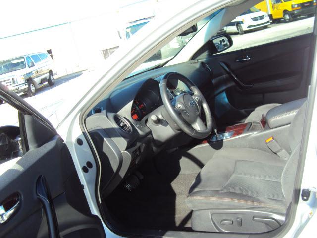 Nissan Maxima 2011 photo 3