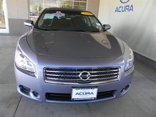 Nissan Maxima 2011 photo 1