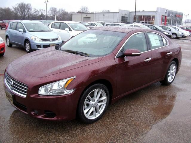 Nissan Maxima 2011 photo 3