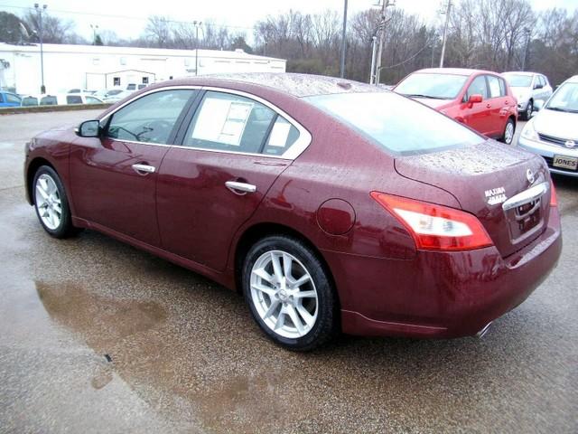 Nissan Maxima 2011 photo 5