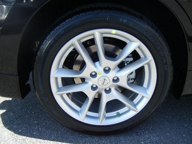 Nissan Maxima 2011 photo 4