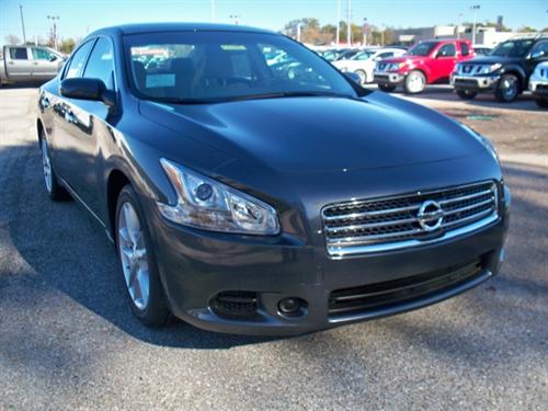 Nissan Maxima XR Other