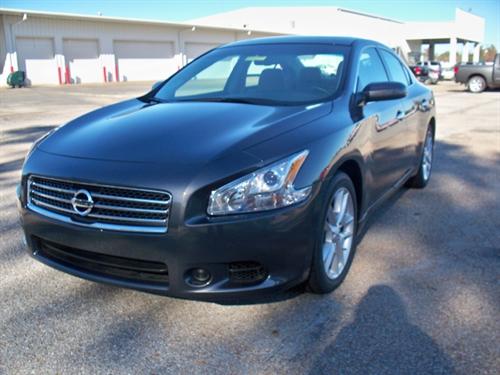 Nissan Maxima 2011 photo 2