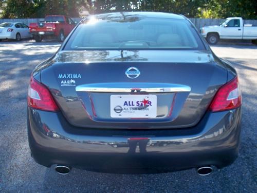 Nissan Maxima 2011 photo 5