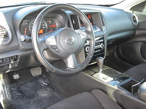 Nissan Maxima 2011 photo 3