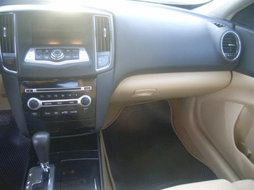 Nissan Maxima 2011 photo 3