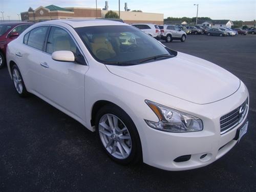 Nissan Maxima 2011 photo 4