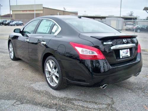 Nissan Maxima 2011 photo 4
