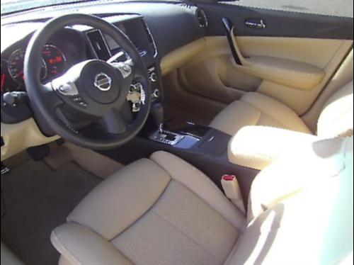 Nissan Maxima 2011 photo 4