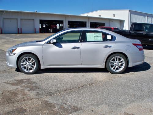 Nissan Maxima 2011 photo 3
