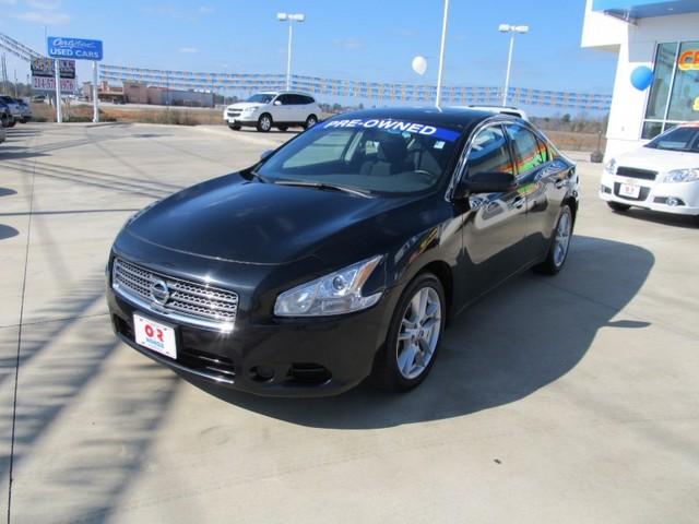 Nissan Maxima Supercab 139 XLT 4WD Sedan