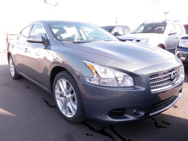 Nissan Maxima 2011 photo 3