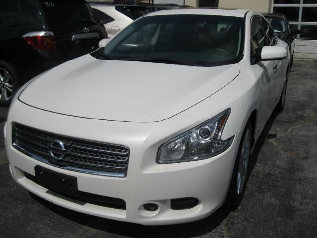 Nissan Maxima 2011 photo 3