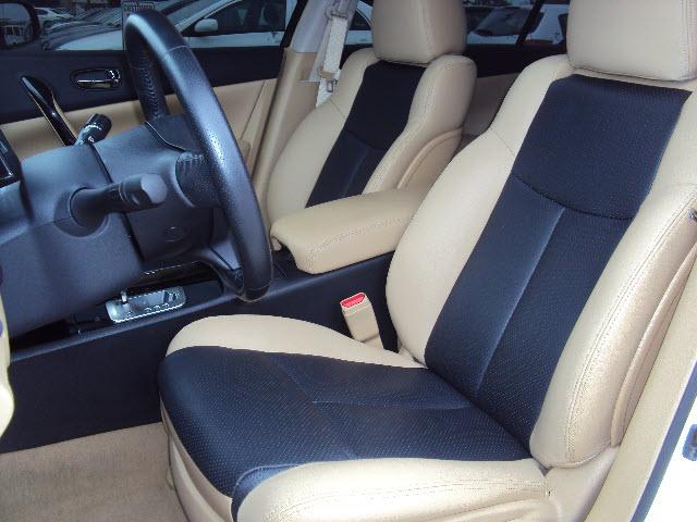 Nissan Maxima 2011 photo 2