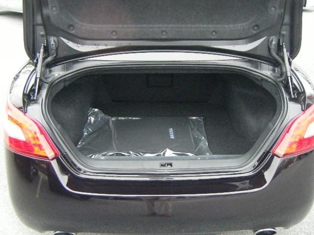 Nissan Maxima 2011 photo 5