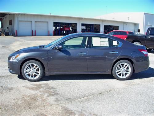 Nissan Maxima 2011 photo 3