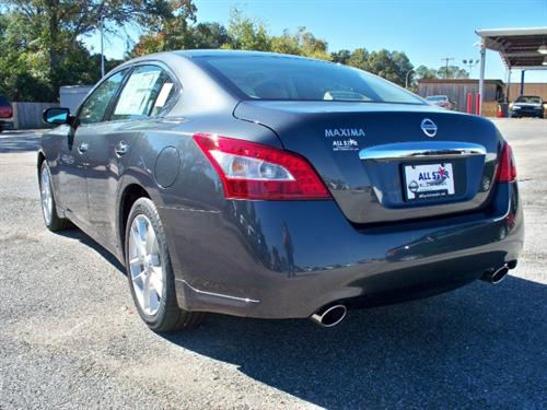 Nissan Maxima 2011 photo 4
