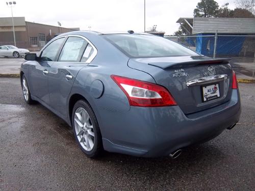 Nissan Maxima 2011 photo 4