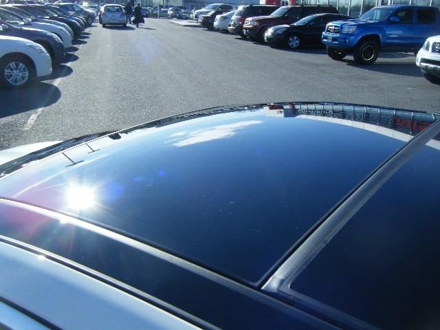 Nissan Maxima 2011 photo 2