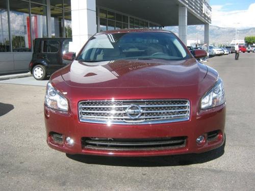 Nissan Maxima 2011 photo 4