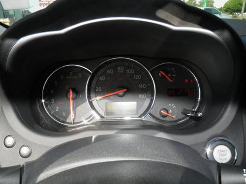 Nissan Maxima 2011 photo 2