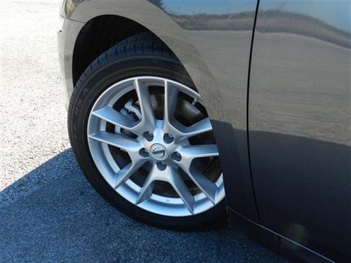 Nissan Maxima XR Other