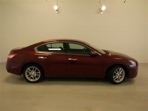 Nissan Maxima XR Other